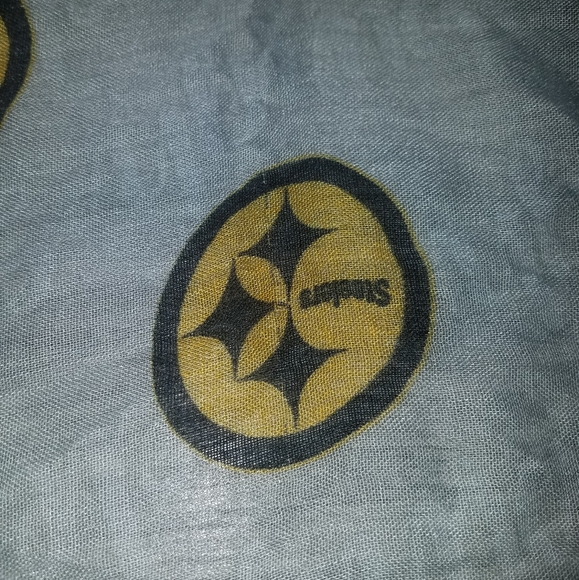NFL PITTSBURGH STEELERS Women's Infinity Scarf - Picture 8 of 8